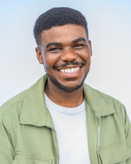 Aaron - Headshots